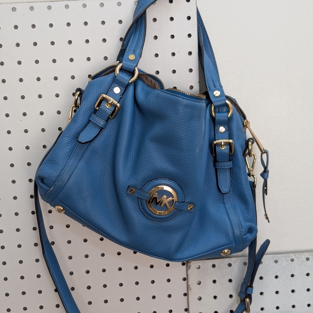Michael Kors Blue Leather Shoulder Bag